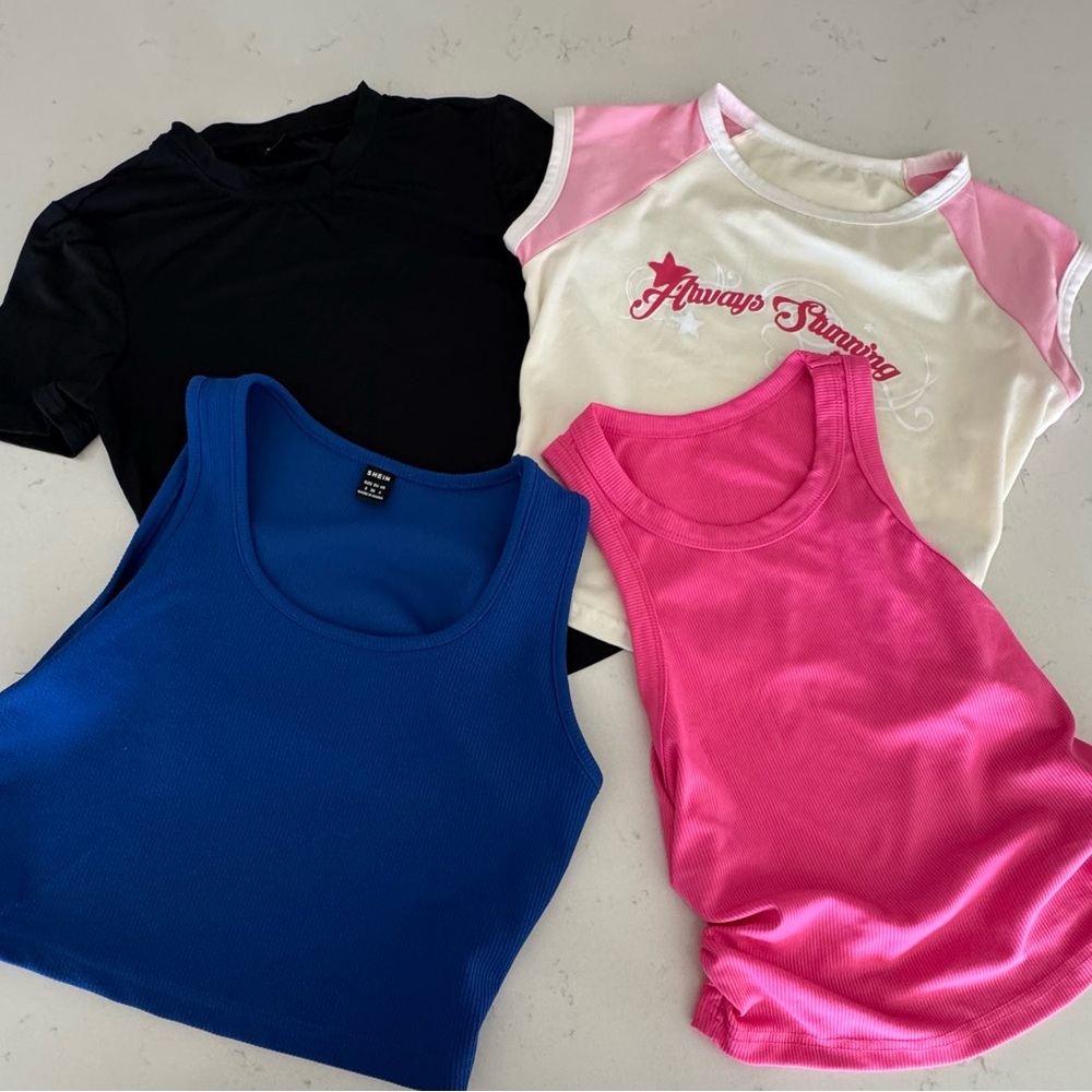 4 ítems for 25 dollars